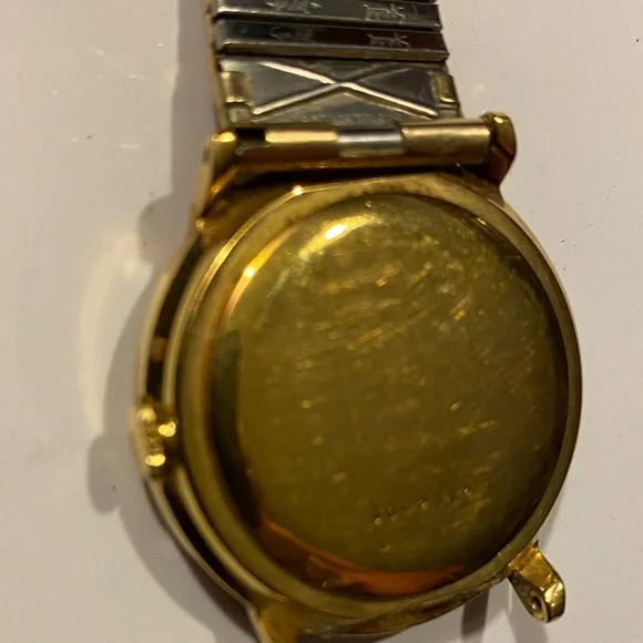 Mido Gold Watch with Mesh Band - Picture 7 of 7